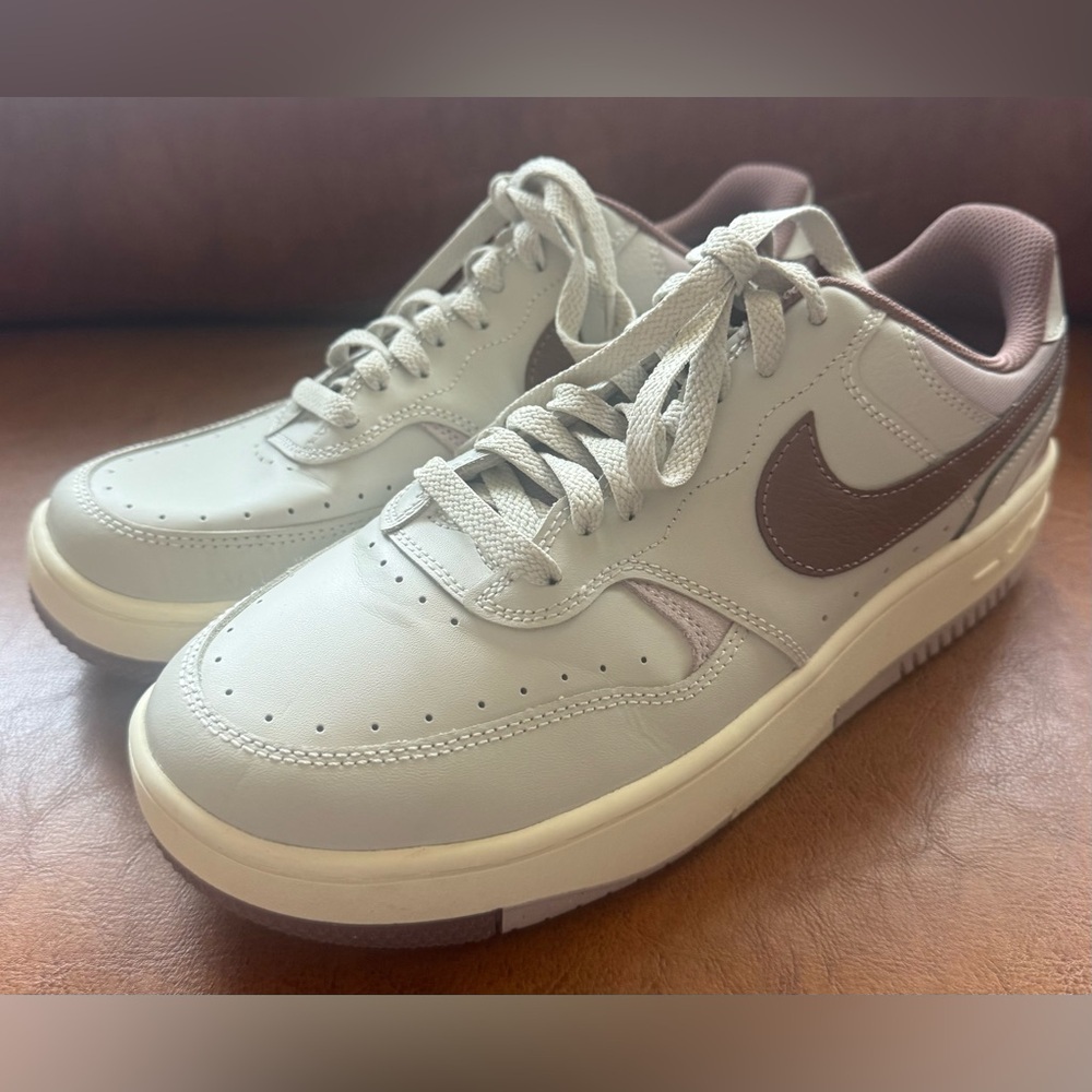 Nike Gamma Force Light Bone Platinum Violet Sneakers Women’s 10 DX9176-001